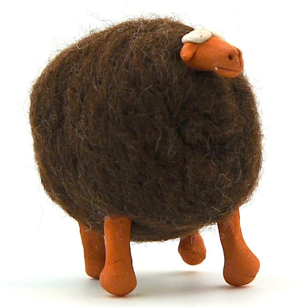 Decorative plush "Ovelha Castanho"