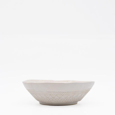Petit saladier en céramique blanc I Motifs dentelles portugaises Saladier individuel "Carimbada" blanc - 19 cm