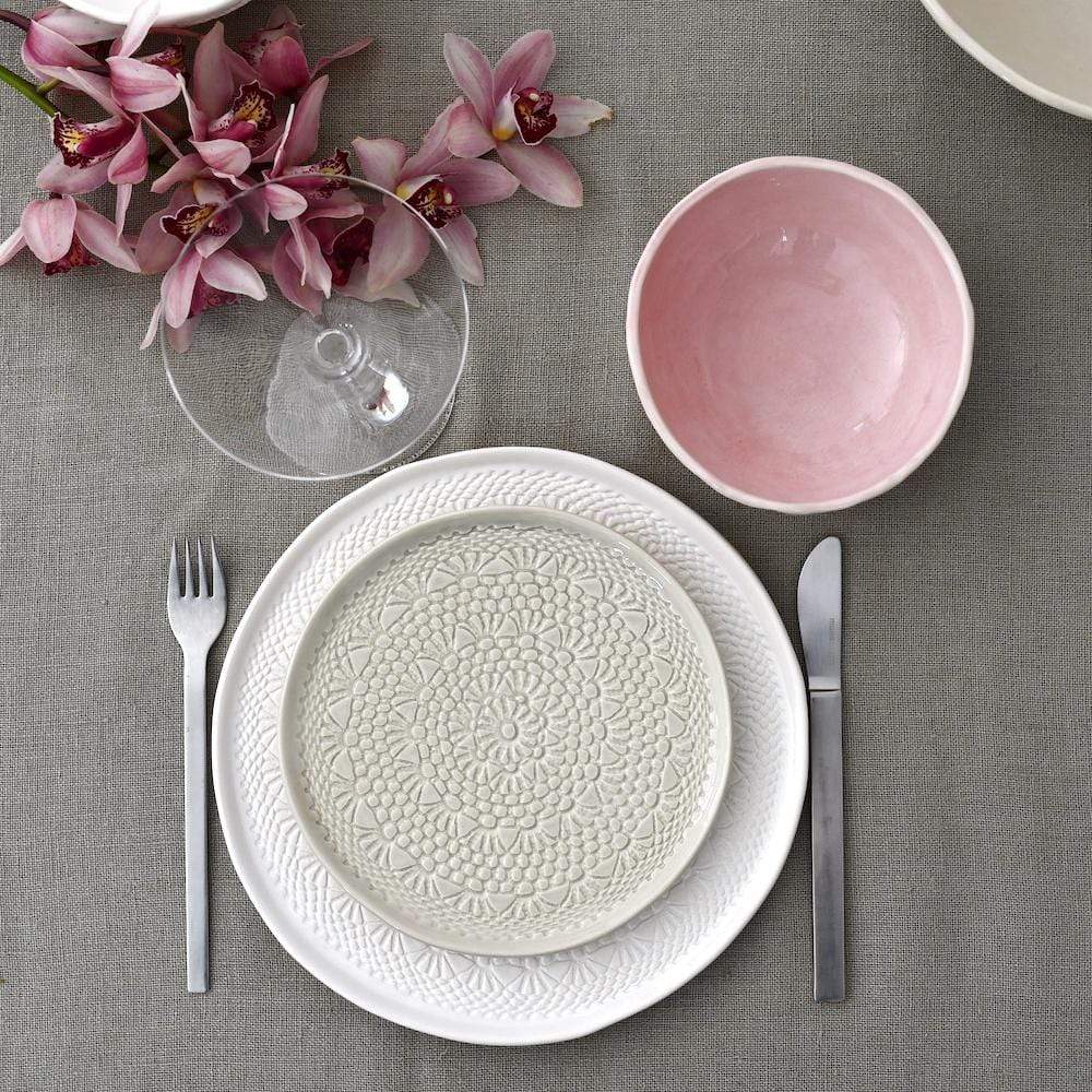 Petite assiette en céramique beige I Motifs dentelles portugaises Assiette "Carimbada" beige - 20 cm