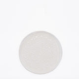 Petite assiette en céramique blanche I Motifs dentelles portugaises Assiette "Carimbada" blanche - 20 cm