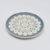 Petite assiette en céramique bleue I Motifs dentelles portugaises Assiette "Renda" grise - 22cm