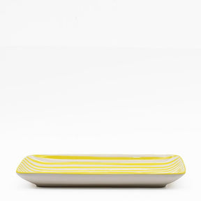 Plat de service rayé jaune et blanc I Vaisselle du Portugal en ligne Plat de service "Costa Nova Mar" - Jaune