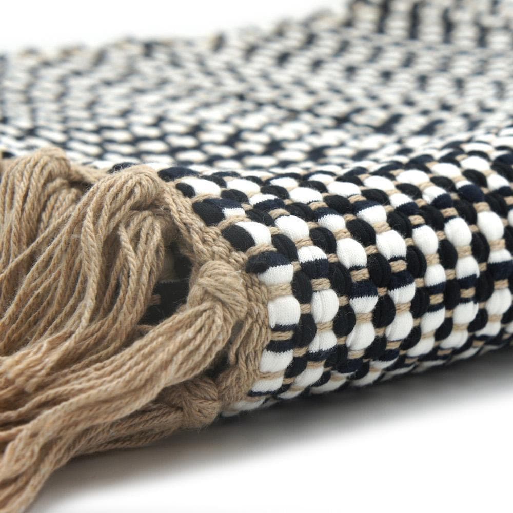 Traditional Portuguese rug 140x70 - Black &  Beige